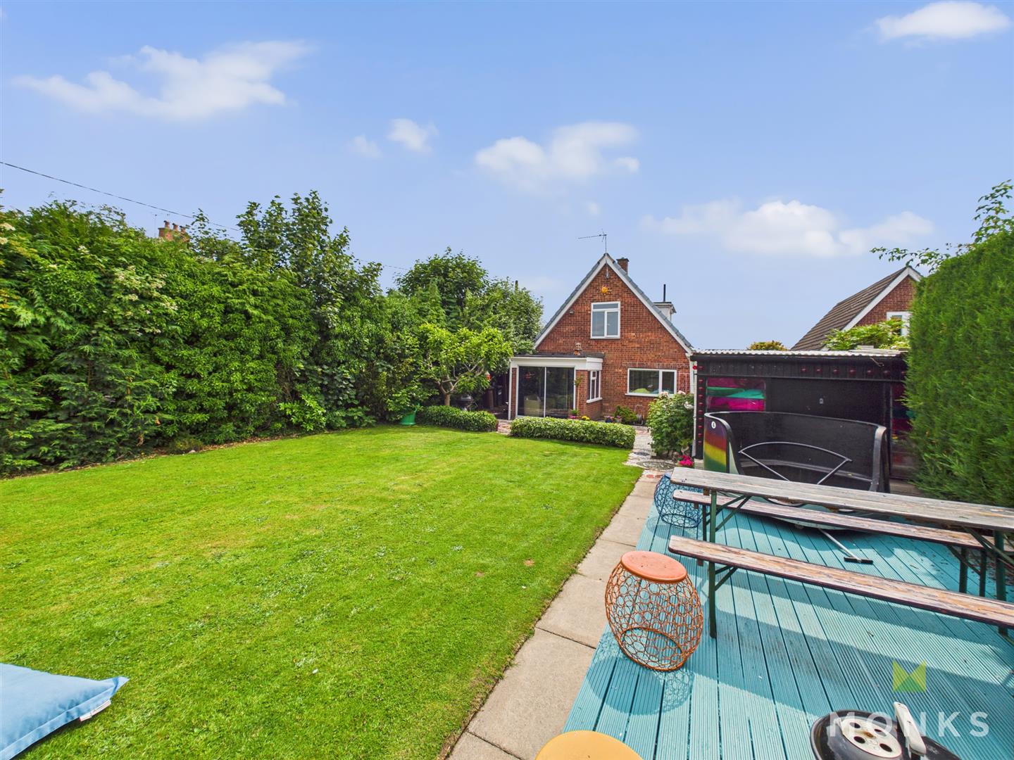 123 Middleton Road, Oswestry, SY11 2LJ For Sale